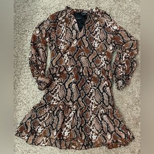 Express print dress.